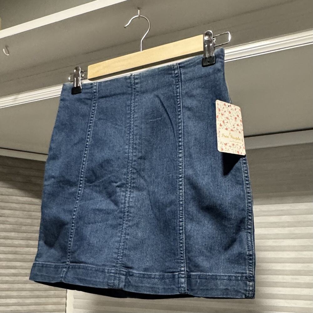 NWT - Free People OB504493 Women's Sz 0 Nautilus Blue Femme Denim Mini Skirt - Picture 3 of 10